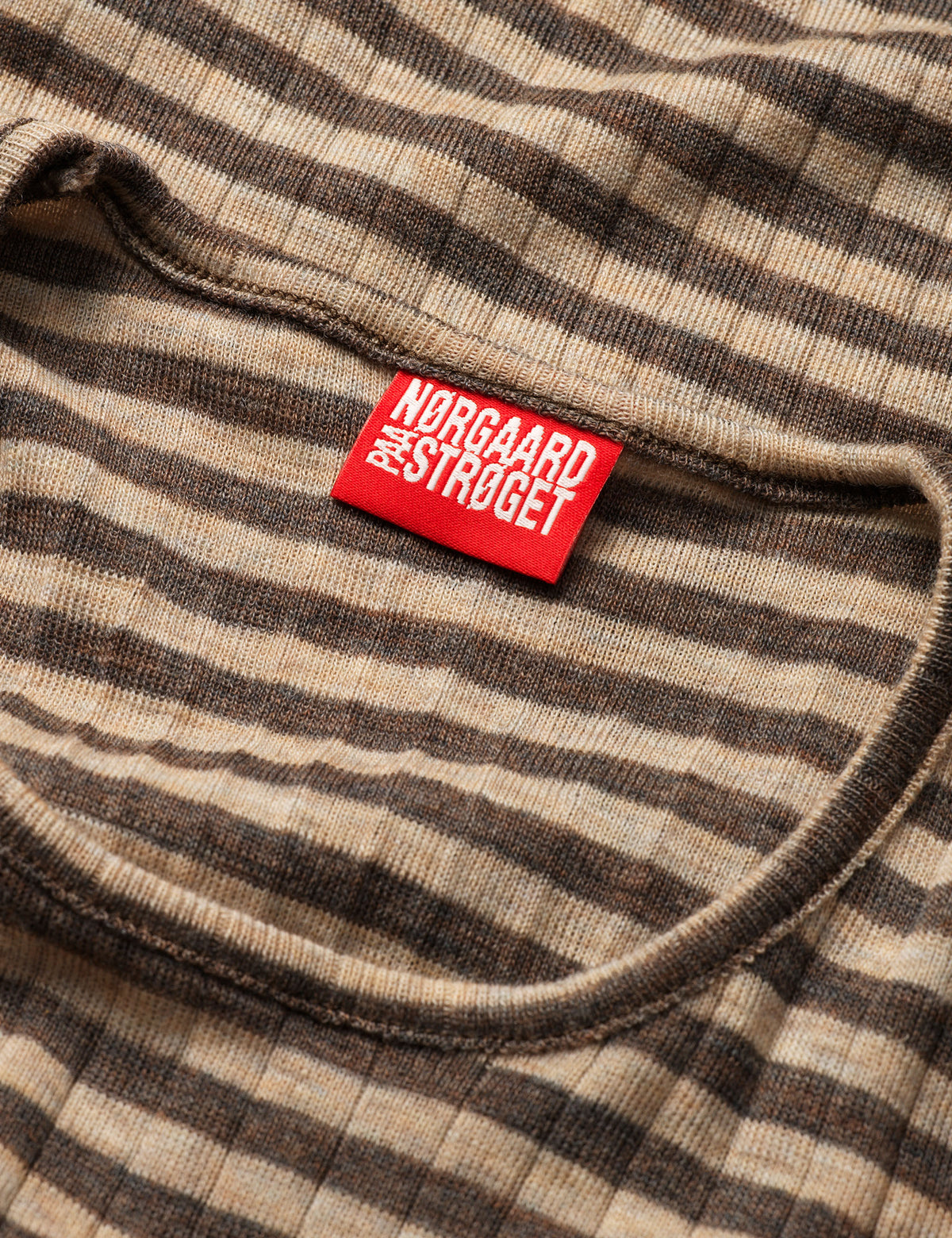 101 Wool, Brown/Camel