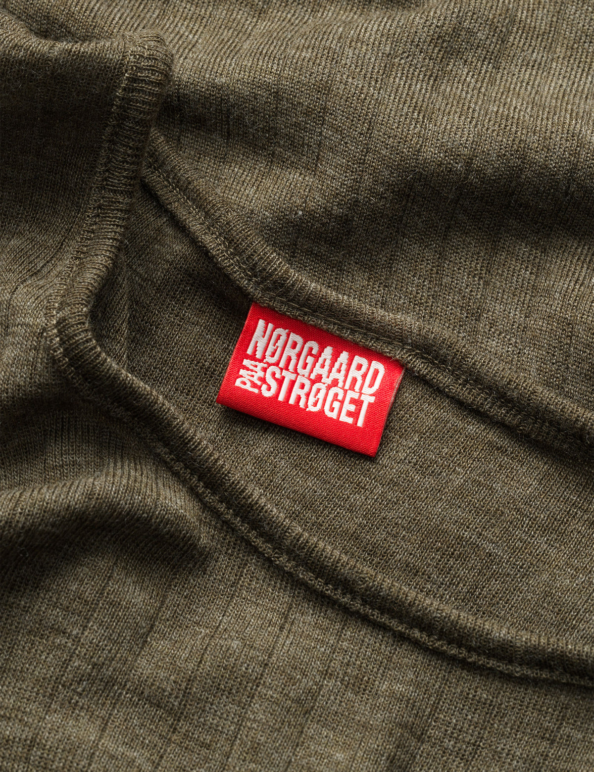 101 Wool, Capers